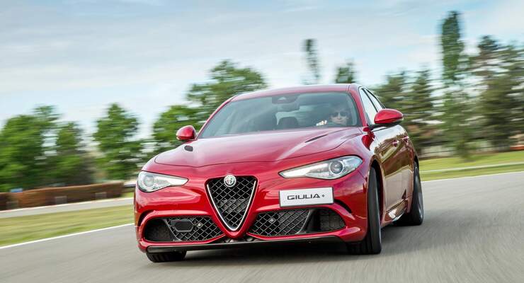 Alfa-Romeo-Giulia-QV-Quadrifoglio-Fahrbe