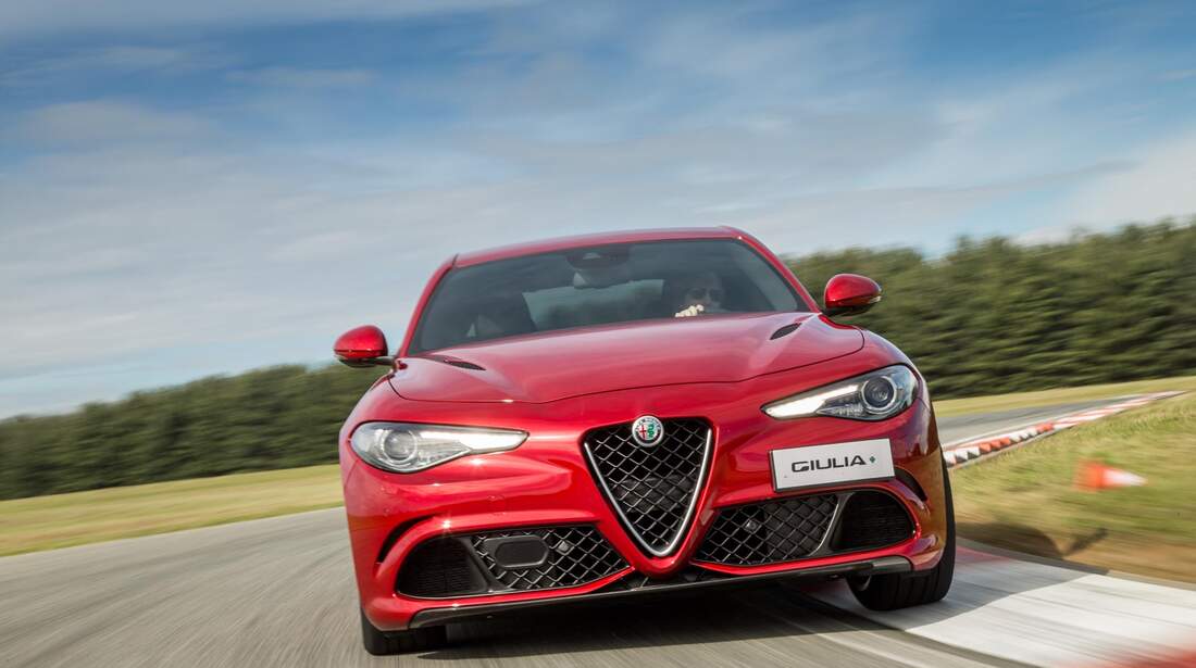 Fahrbericht Alfa Romeo Giulia Qv Ps Und Heckantrieb Auto Motor