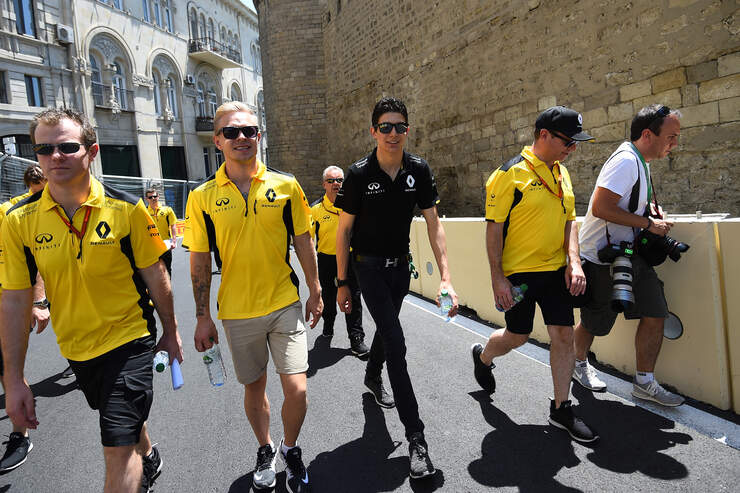 Kevin Magnussen - Renault - Formel 1 - GP Aserbaidschan - Baku - 16. Juni 2016