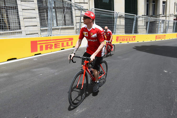 Kimi-Raeikkoenen-Ferrari-Formel-1-GP-Ase