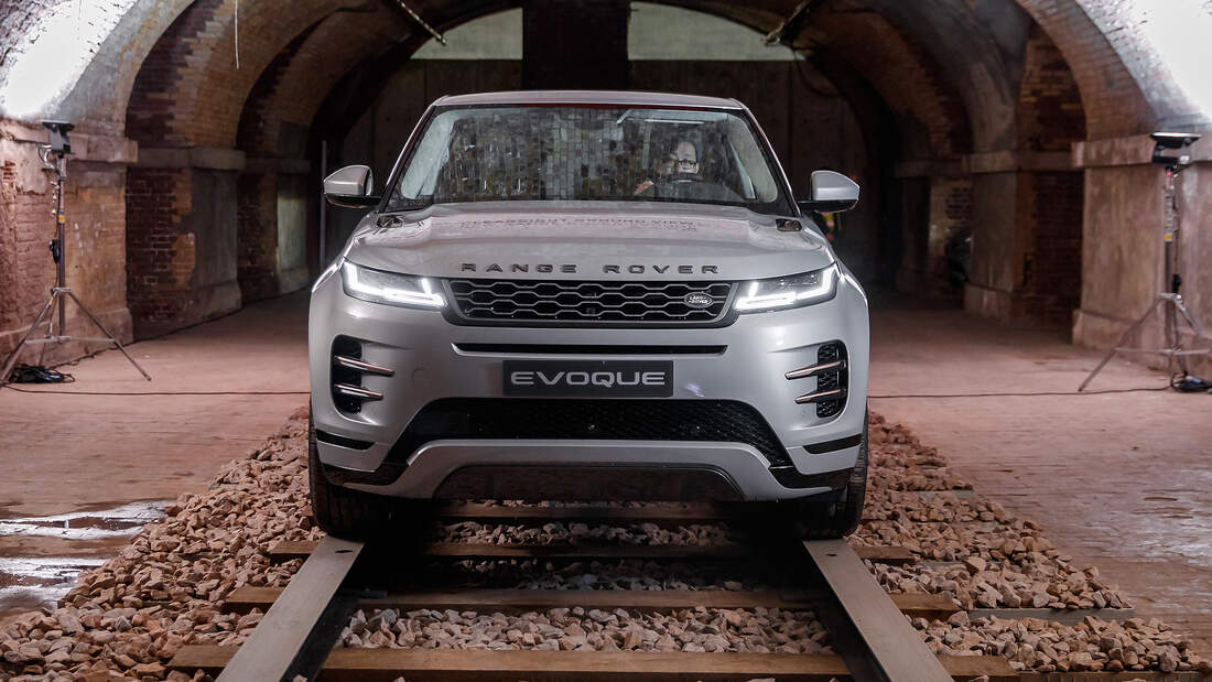 Fahrbericht Range Rover 2019 Evoque Klettern Mit Kamera Auto Motor