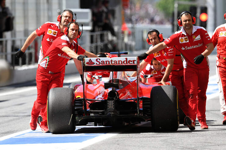 Sebastian Vettel - Ferrari - GP Spanien 2016 - Barcelona - F1 - Freitag - 13.5.2016