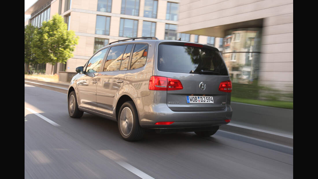 Vw Touran Tsi Ecofuel Im Test Familienvan Mit Erdgasantrieb Auto