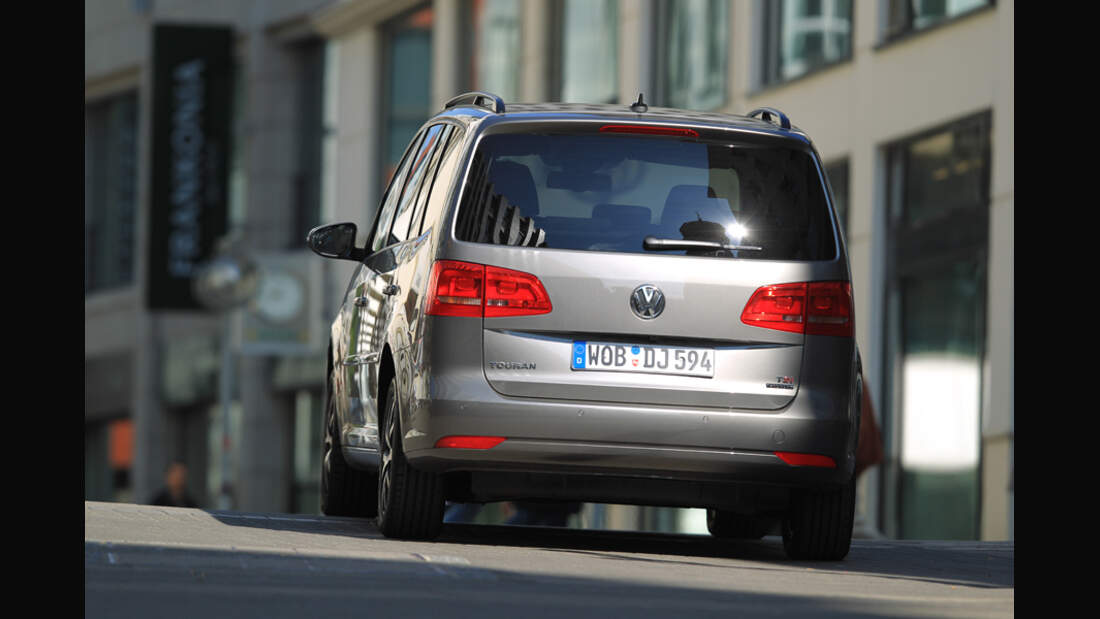 Vw Touran Tsi Ecofuel Im Test Familienvan Mit Erdgasantrieb Auto