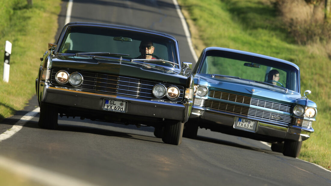  Cadillac 62 und Lincoln Continental