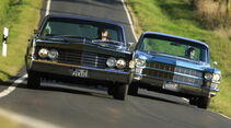  Cadillac 62 und Lincoln Continental