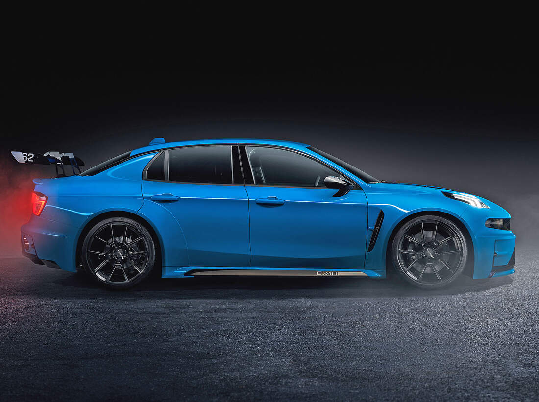 Lynk & Co 03 Cyan Concept 528 PS starkes Rennsportkonzept für die