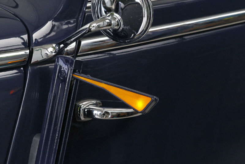  Mercedes Benz 170S, Seitenblinker, Detail