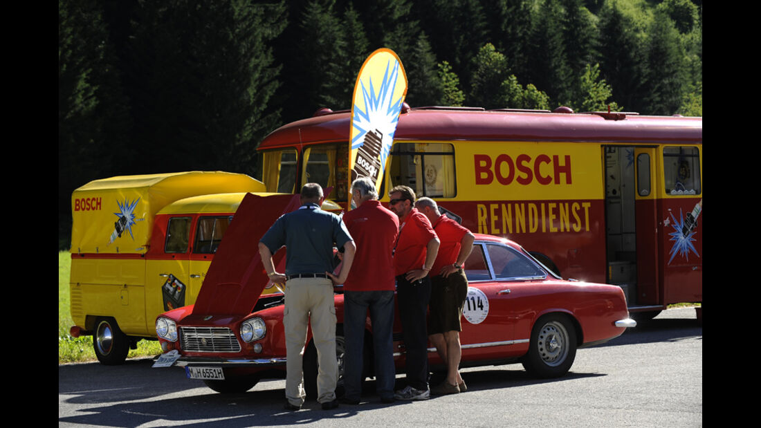  Silvretta Classic 2010 - Tag 1 Impressionen - Bosch-Servicewagen
