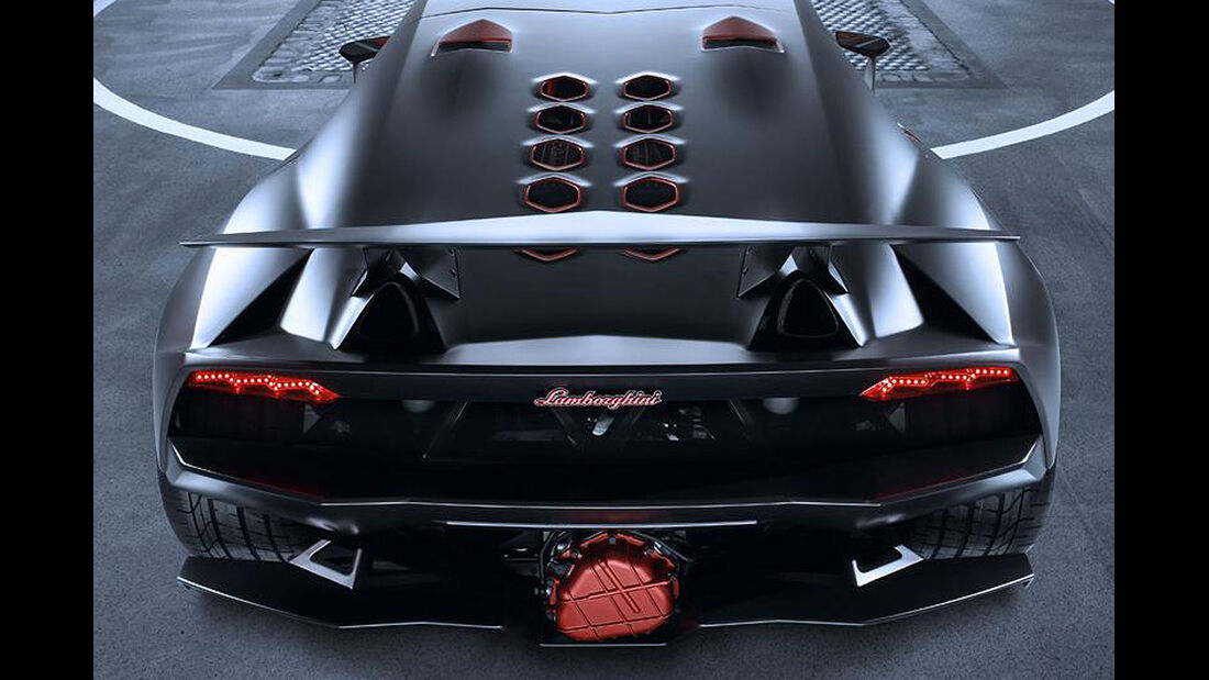01/2013 Lamborghini Sesto Elemento