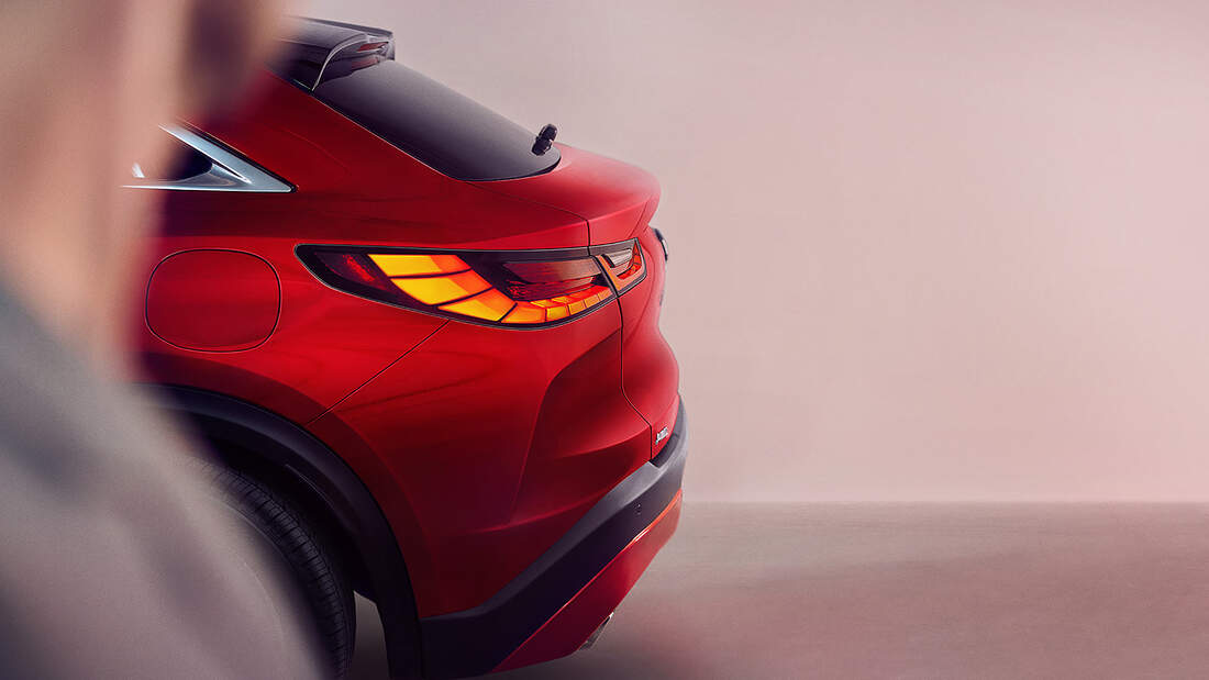 01/2020, Infiniti QX55 Teaser