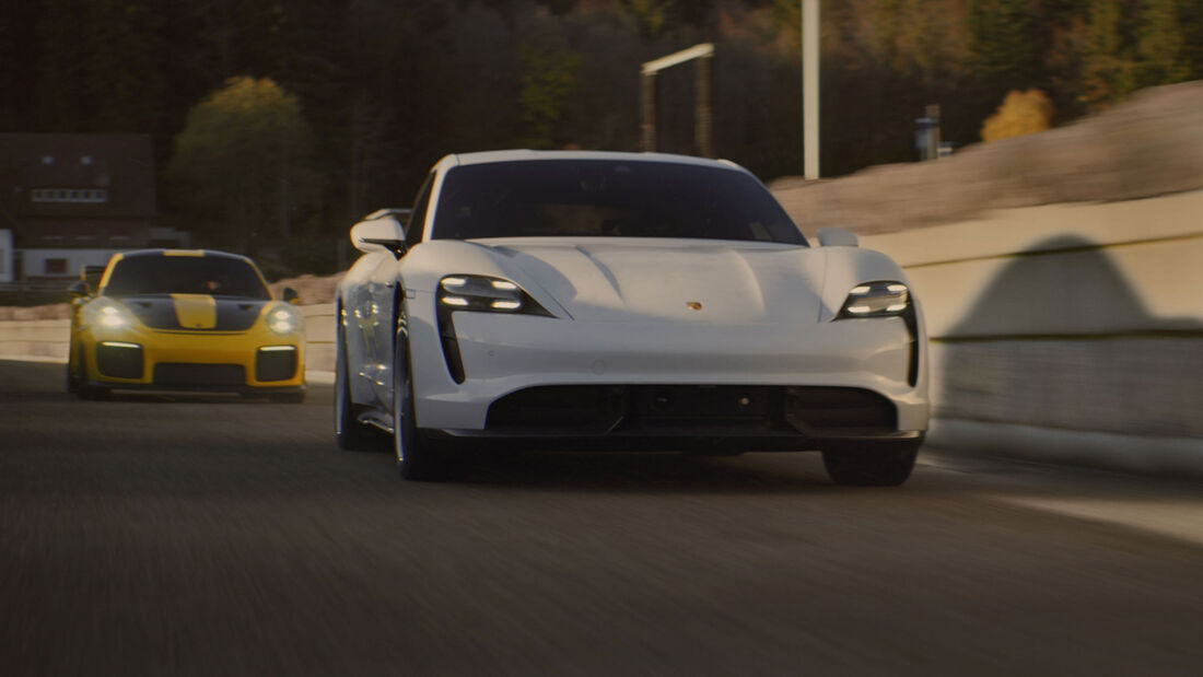 01/2020, Porsche Taycan Super Bowl 2020 Werbespot