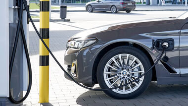 01/2021, BMW 520e Limousine Plug-in-Hybrid