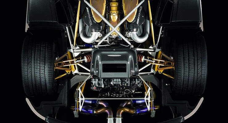 0111, Pagani Huayra, Motor