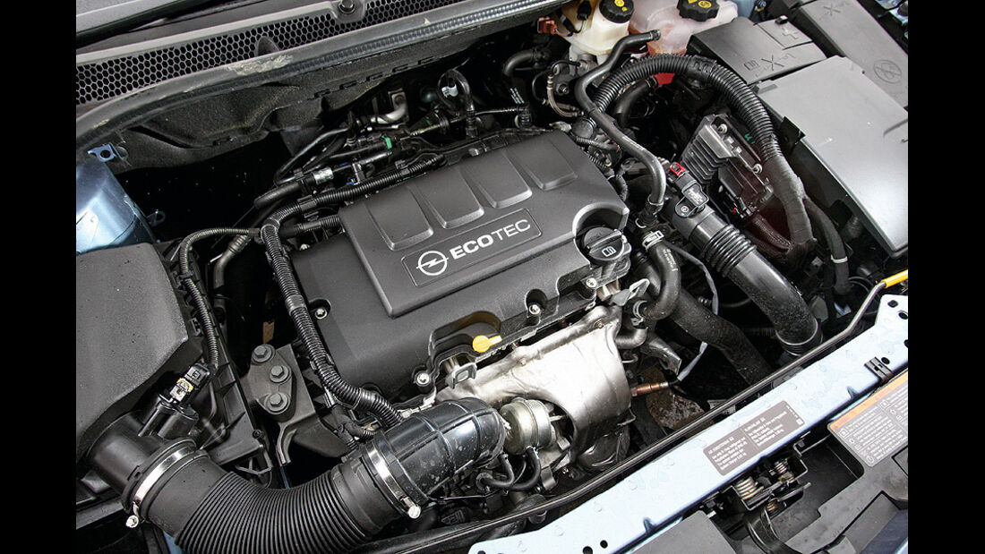 0111, ams 02/2011,  Opel Astra 1.4 Turbo, Ecotec Motor
