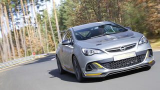 Opel Astra Opc Extreme Mit Uber 300 Ps Erste Fahrt Im Kompakt Kracher Von Opel Technische Daten Auto Motor Und Sport