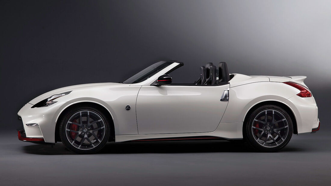 02/2015 Nissan 370Z NISMO Roadster Concept