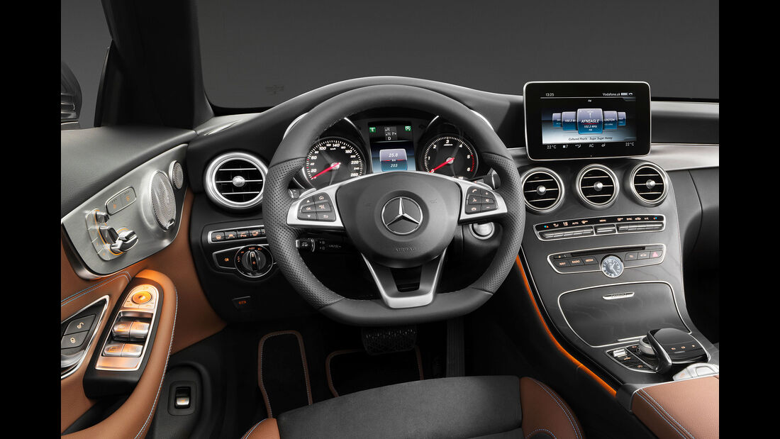 02/2016, Mercedes C-Cabrio Sperrfrist 29.2. 20 Uhr