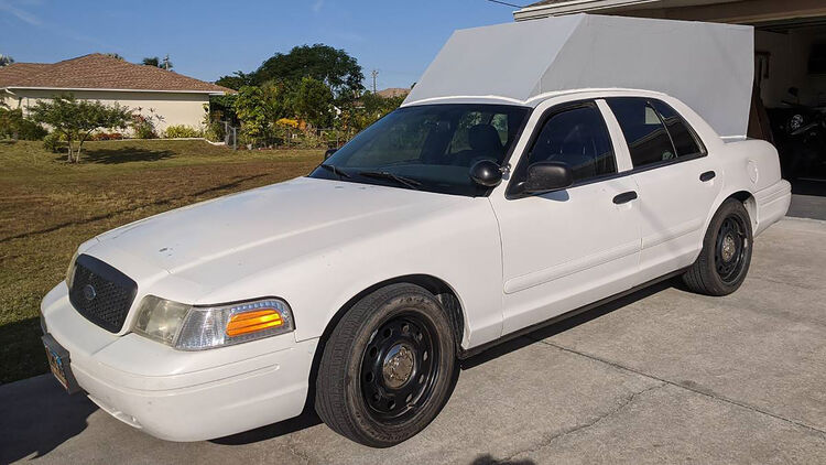 Weat Will The 2022 Ford Crown Victoria Look Like : Ford Crown Victoria