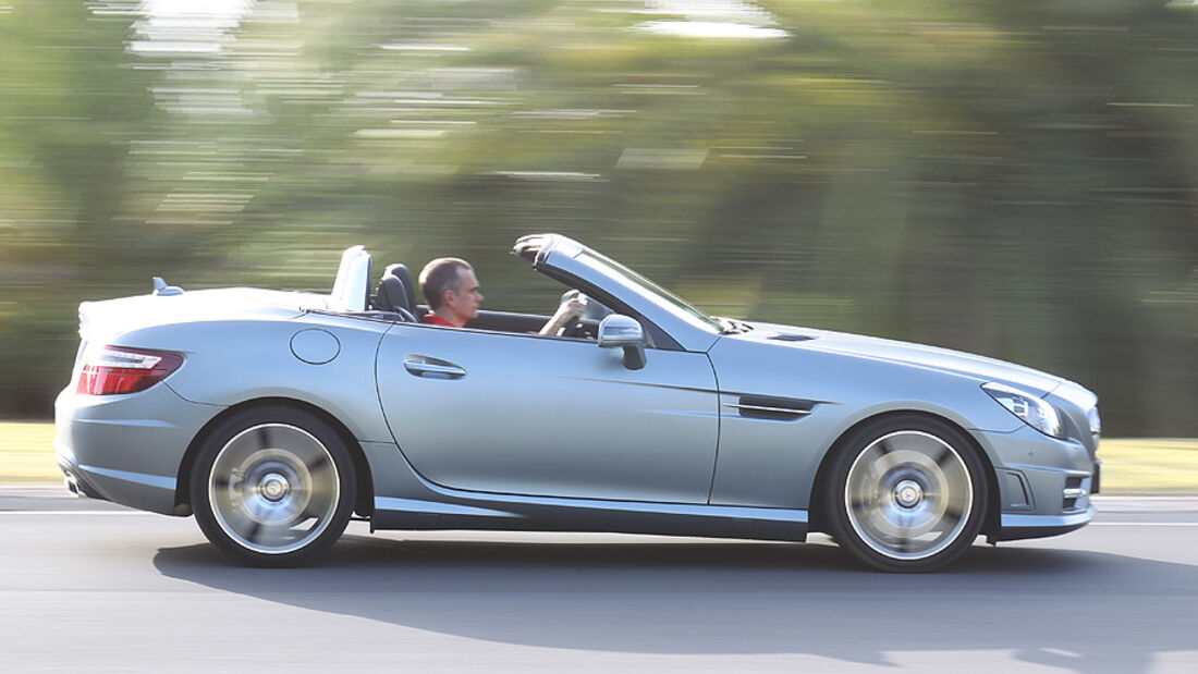 03/11 aumospo 07/2011 Mercedes SLK 350, Cabrio, Roadster