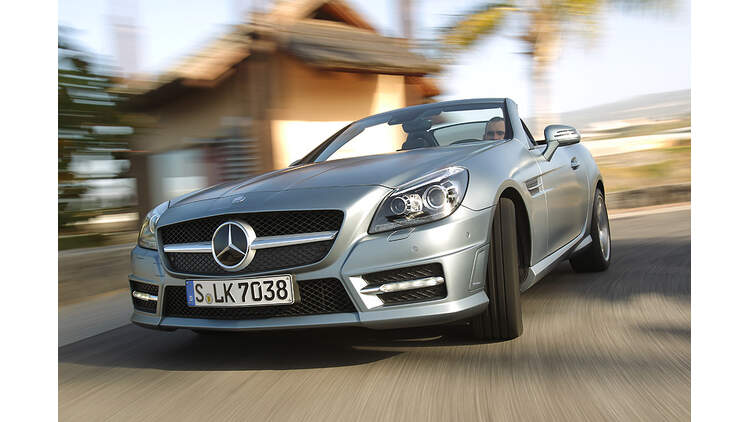 Mercedes Slk 350 Im Fahrbericht 306 Ps Unterm Blech Klappdach Auto Motor Und Sport
