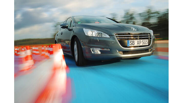 Peugeot 508 Hdi 140 Im Test Neue Mittelklasse Aus Frankreich Auto Motor Und Sport