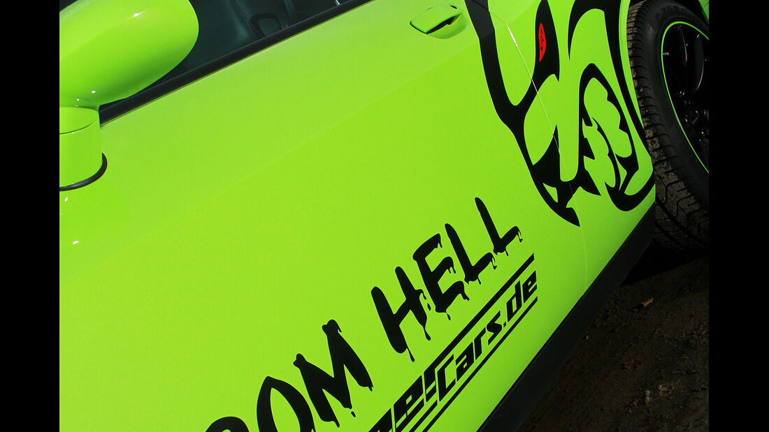 03/2015 Geiger Cars Dodge Challenger SRT Hellcat
