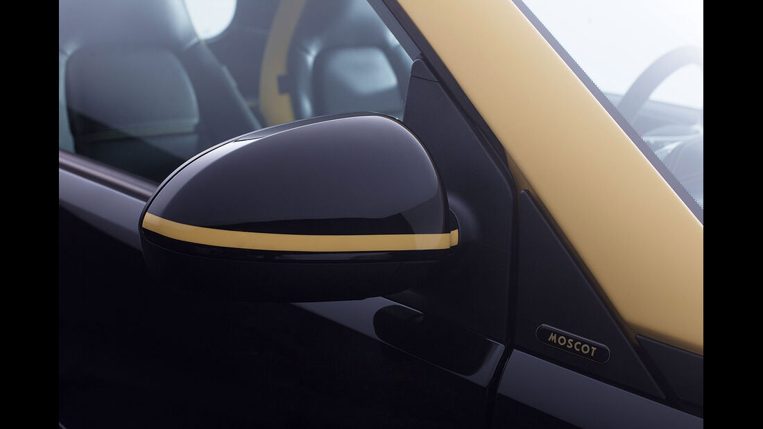 03/2015 Smart Fortwo Cabrio Edition Moscot