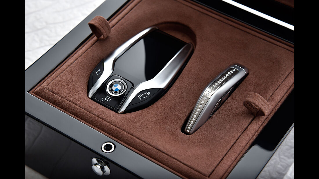 03/2016, BMW 750Li xDrive Solitaire und Master Class Edition