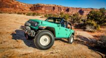 03/2024 Jeep Low Down / Willys Dispatcher / Gladiator Rubicon / Vacationeer Concept Moab Easter Jeep Safari