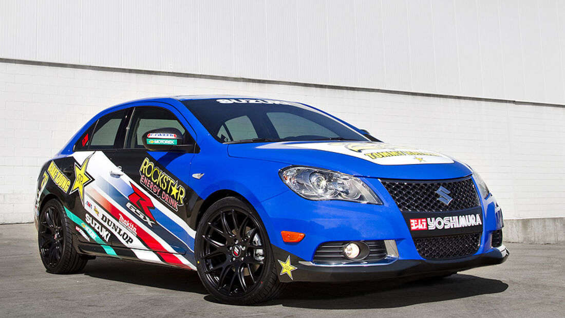 04/11 Suzuki Kizashi Apex Concept New York Auto Show