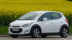 04/2014 Hyundai ix20 Crossline Sondermodell