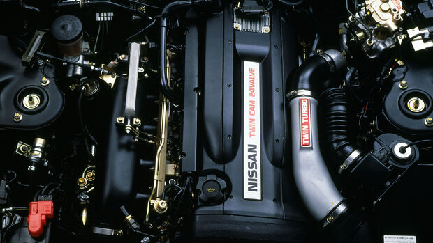 04/2019, Nissan Skyline GT-R R32 1989