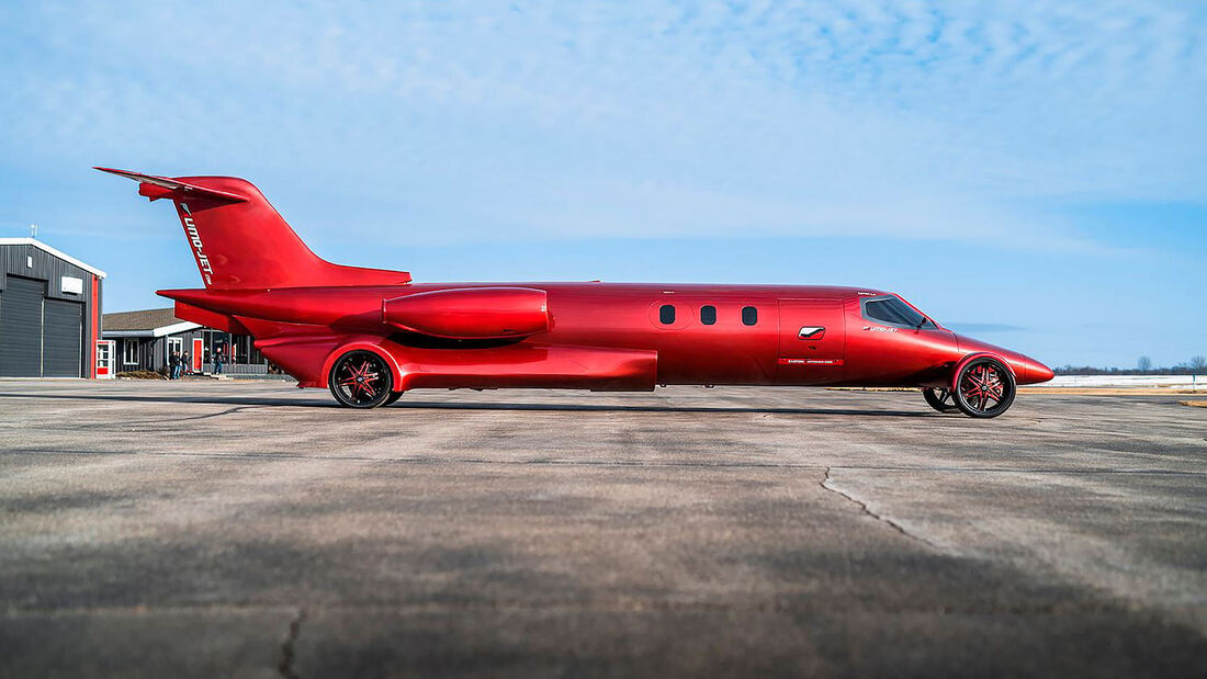 04/2020, Limo-Jet 42' Lear Jet