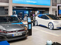 04/2022, Volkswagen VW Autohaus Autohandel Händler Showroom