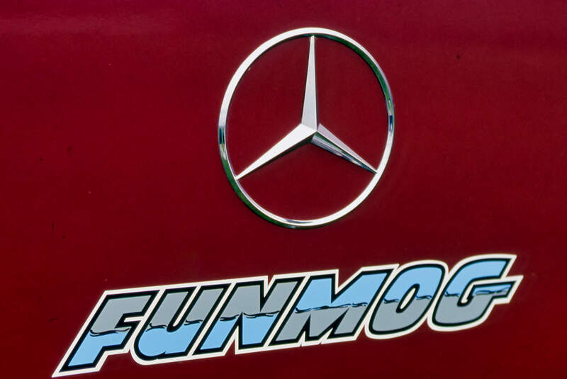 04/2025 Mercedes Unimog Funmog 1994 U408