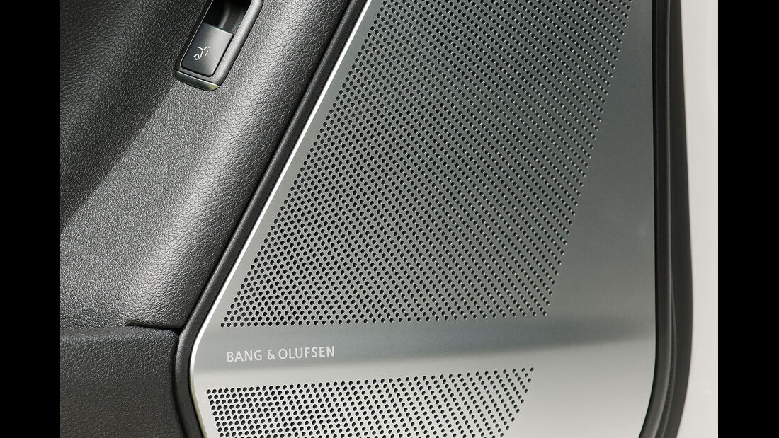 05/2012, 2012 Mercedes GL 63 AMG, Bang olufsen Anlage