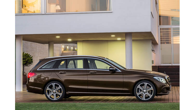 Mercedes C Klasse T Modell Sitzprobe Im Neuen Mittelklasse Kombi Auto Motor Und Sport