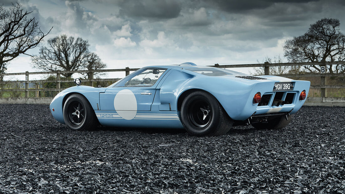 05-2021-1969-Ford-GT40-Chassis-Nummer-P-1085-169FullWidth-7a1fa563-1795775.jpg