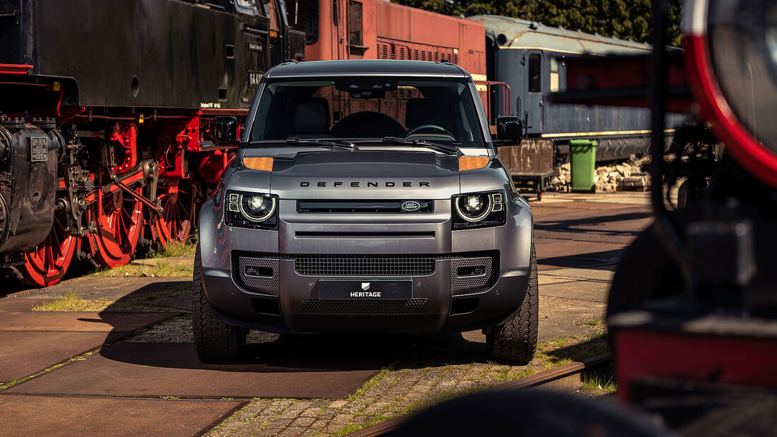 05/2021, Heritage Customs Valiance auf Basis Land Rover Defender