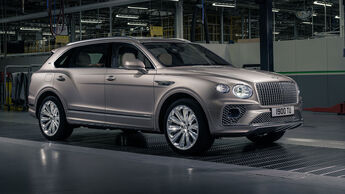 05/2022, Bentley Bentayga EWB Azure First Edition