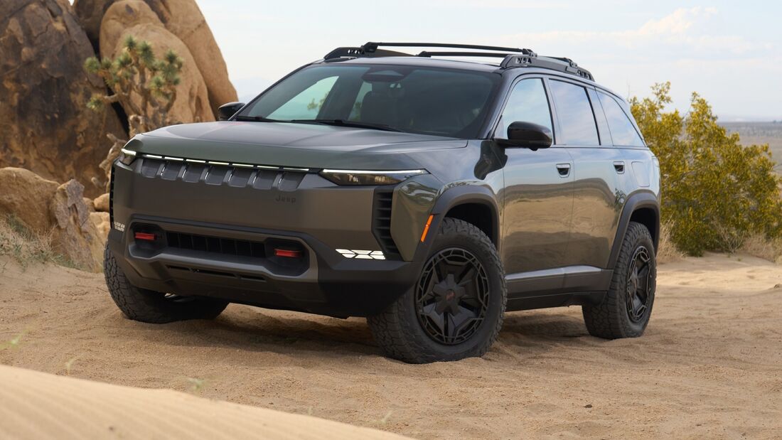 05/2024 Jeep Wagoneer S Trailhawk Concept 