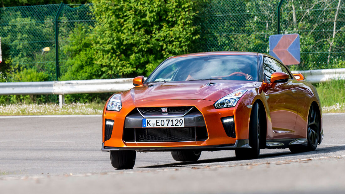 06/2016 Nissan GT-R Fahrbericht