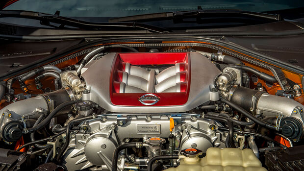 06/2016 Nissan GT-R Fahrbericht