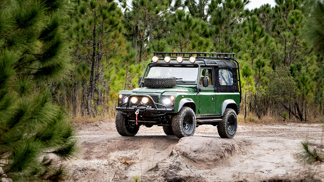 06/2020, E.C.D. Land Rover Defender Project Family Vacation