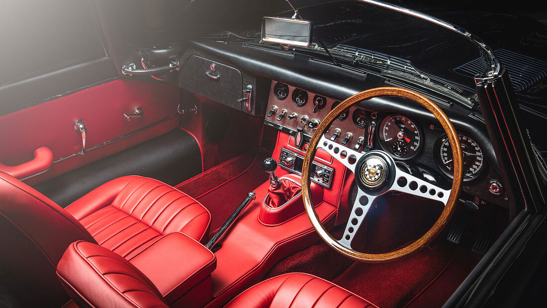 06/2022, 1965 Jaguar E-Type Series I Werks-Restomod