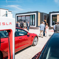 06/2022, Tesla Supercharger Ladepark BK World Endsee