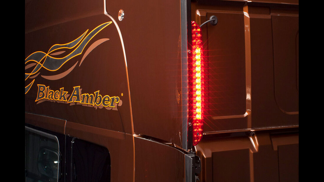 07/2014, Scania Showtruck Svempas Black Amber