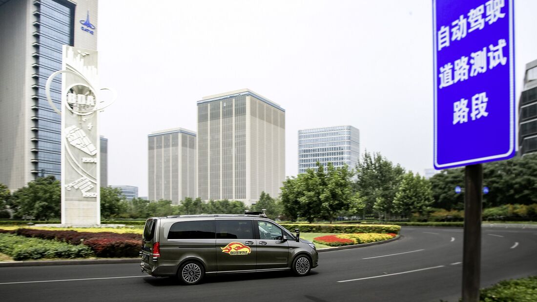 07/2018, Mercedes-Benz Autonom in Peking