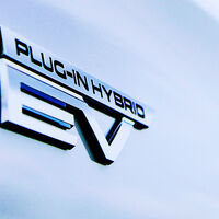 07/2021, Mitsubishi Outlander MY 2022 Plug-in-Hybrid Teaser